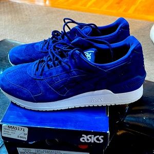 COPY - Brand new ASICS gel respecter /blue print mens size 13